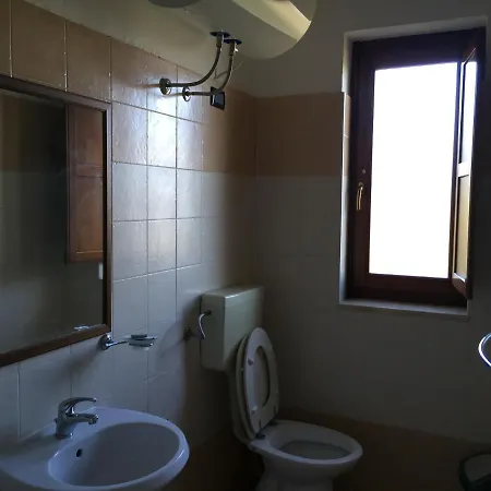 Agriturismo Cozzo Dell'ovo Hotel 2*